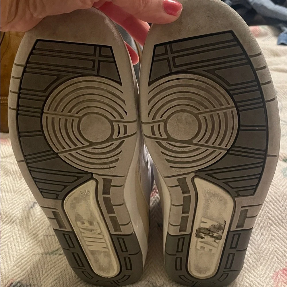 Jordan White High-Top Athletic Shoes - Picture 5 of 8